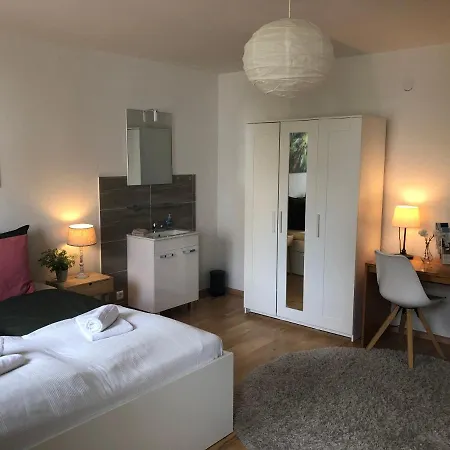 Mida Gaestehaus Friburgo in Brisgovia Esterno foto