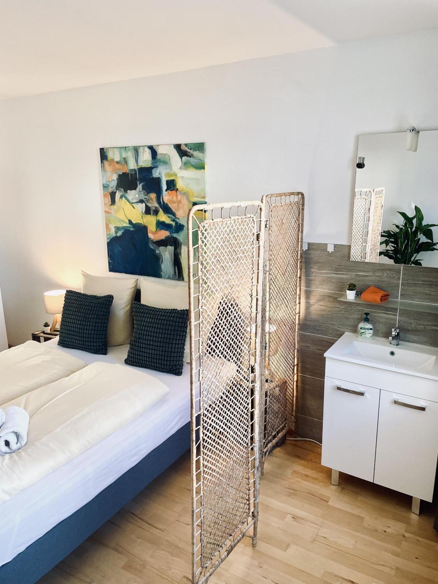 Homestay Mida Gaestehaus Freiburg im Breisgau